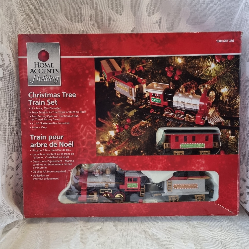 Christmas Tree Train Set - Red and Black